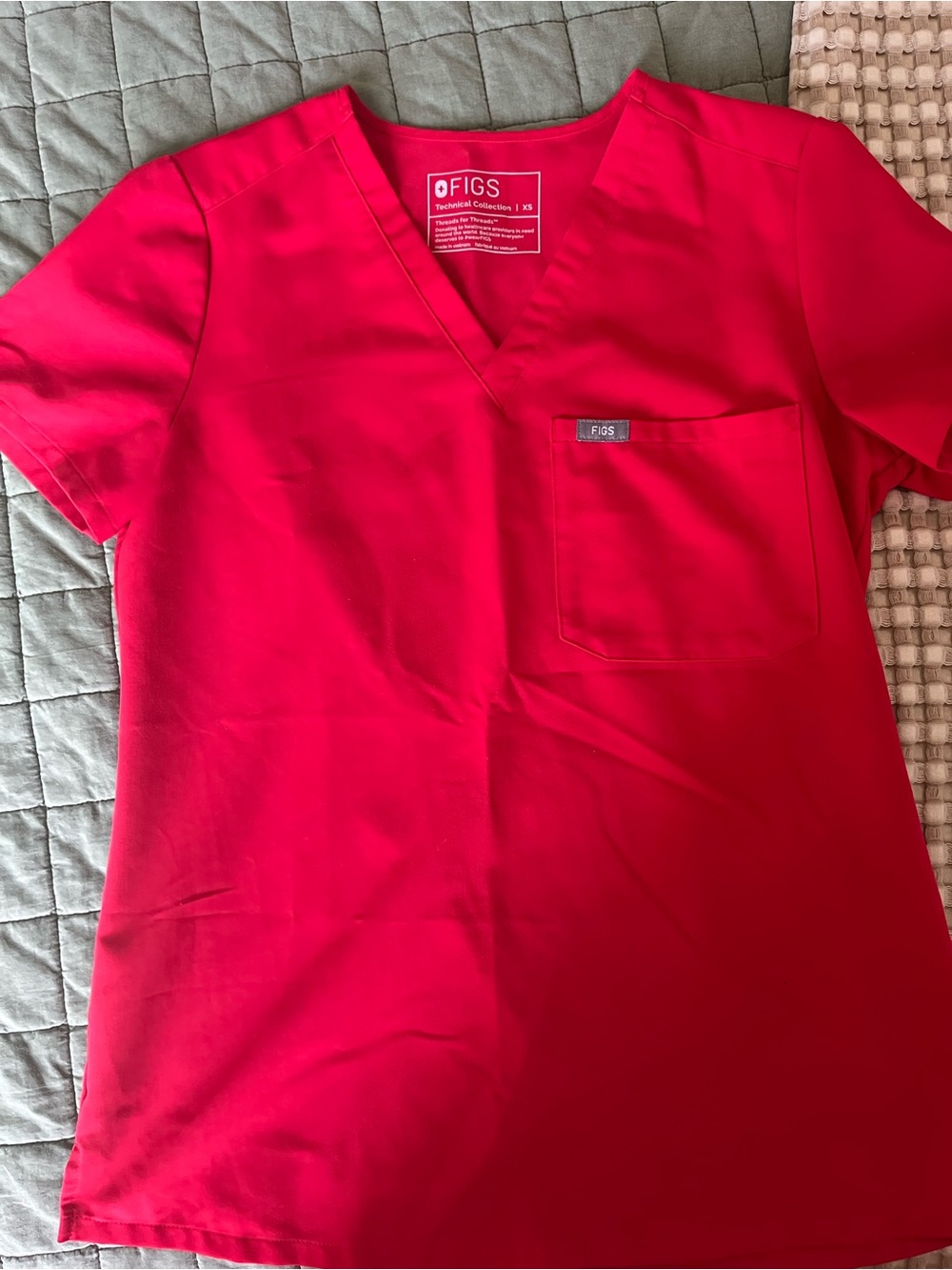One Pocket V-Neck Scrub Top